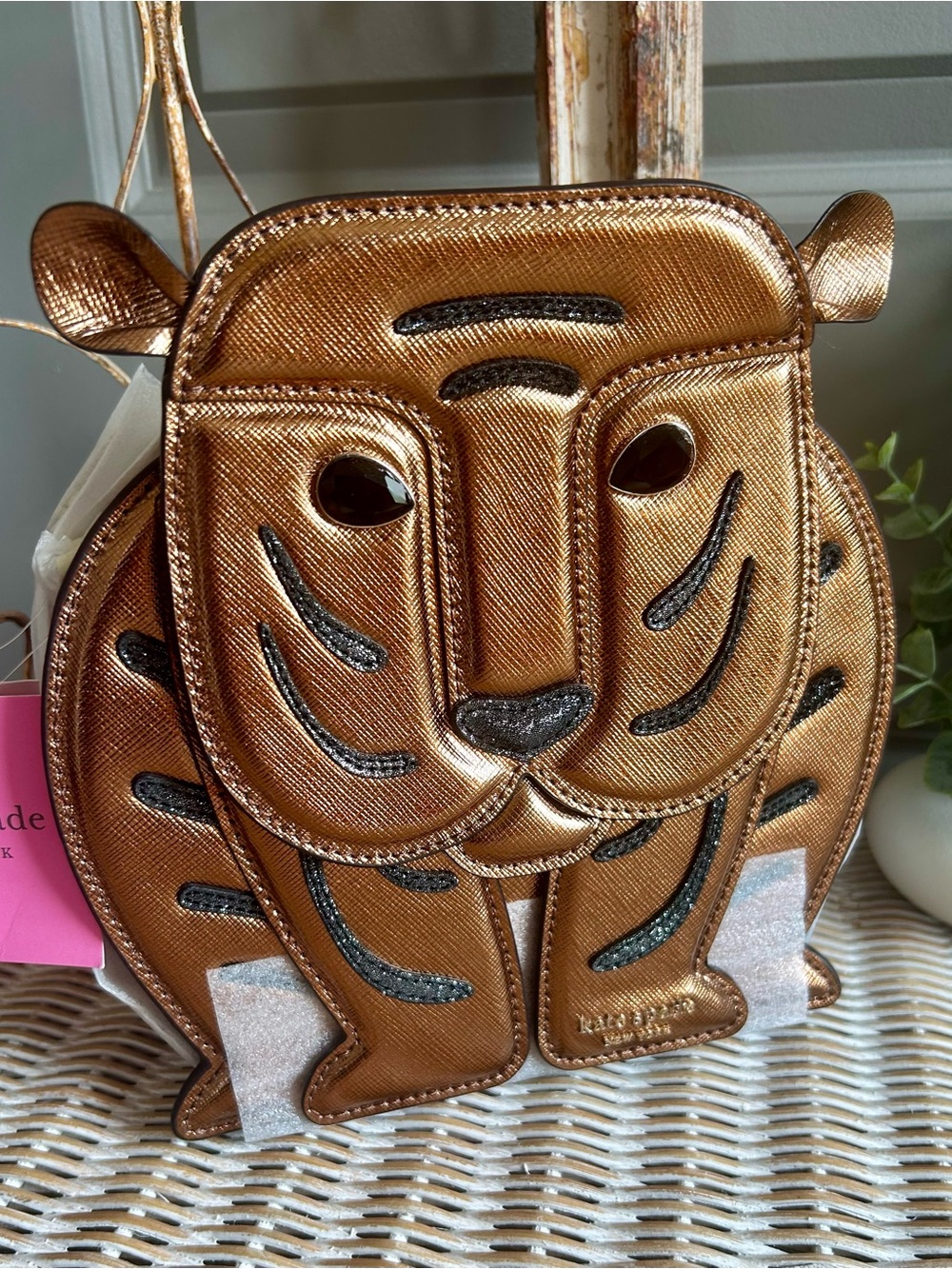 Kate Spade Goldie 3D Tiger Crossbody Bag NWT Metallic Gold Novelty Purse